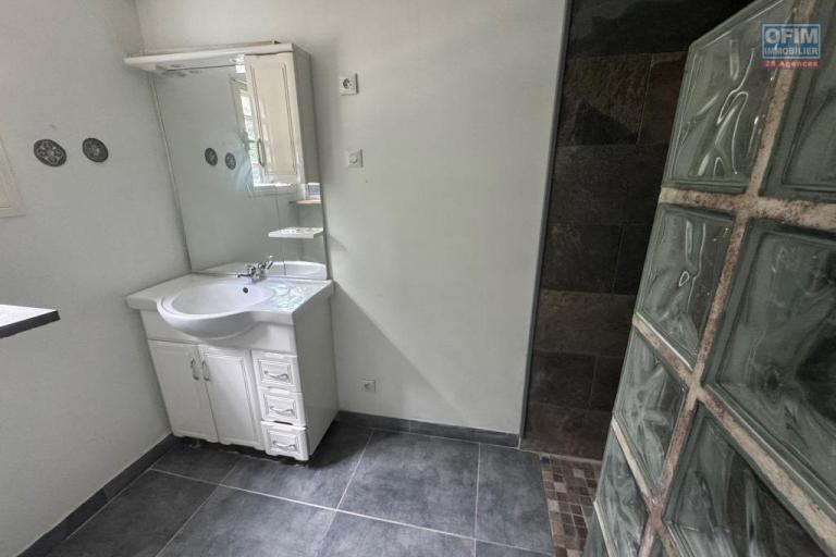 A vendre magnifique villa de type F4 au Tampon 13/14&eacute;me