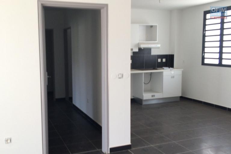 A LOUER APPARTEMENT TYPE 4 A SAINT - DENIS