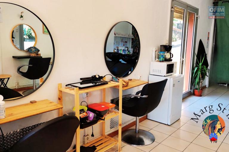 &Agrave; Vendre &ndash; Fonds de commerce Salon de coiffure Marg St'&icirc;le &agrave; Petite-&Icirc;le (974) | 25500&euro;