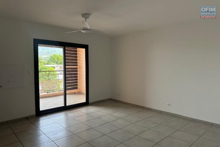 Jolie F2 en plein centre de Saint-Louis