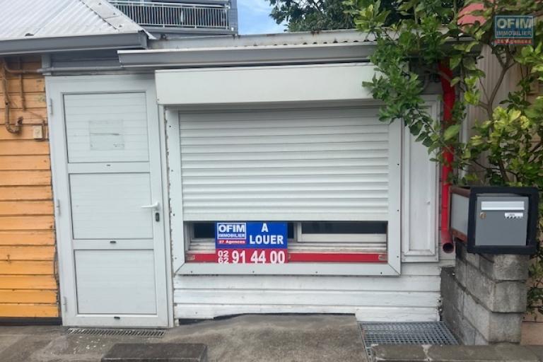 A Louer local commercial de 22m2 centre ville l'ETANG SALE LES HAUTS