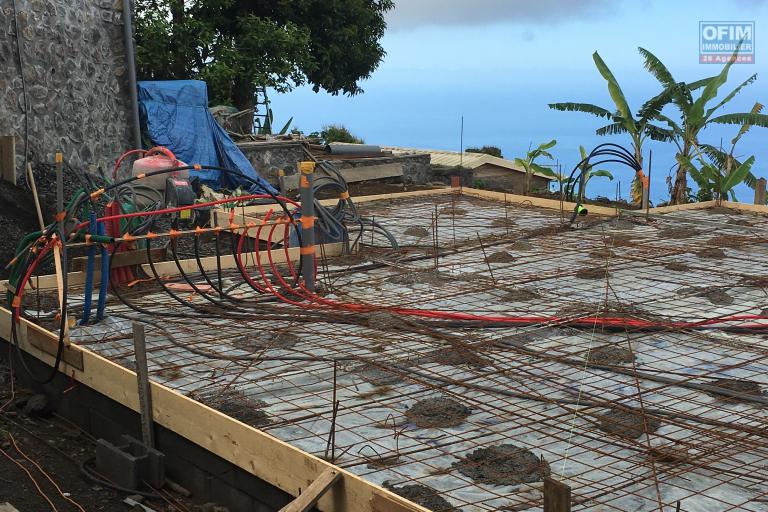 A VENDRE TERRAIN LA CHALOUPE SAINT LEU