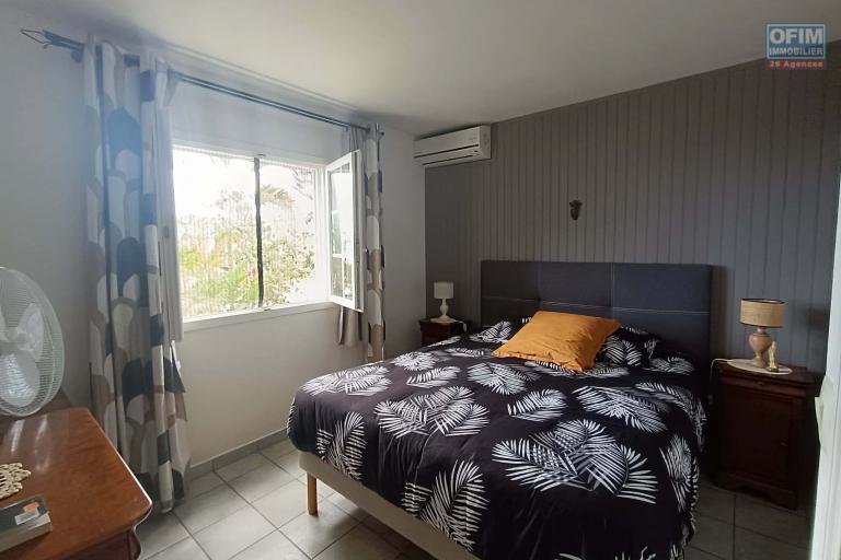 Villa d'architecte en duplex 5 chambres avec piscine et jardin paysager de 620 m2 Rivière St Louis