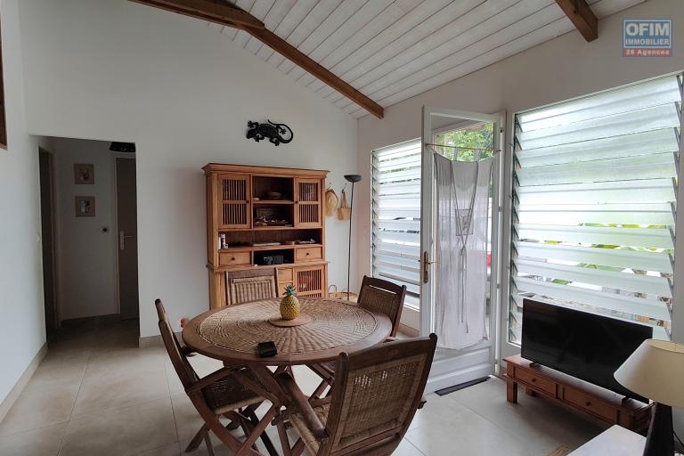Magnifique maison bois de type F3+ plain pied, petite vue mer, bassins naturels, 470 m&sup2; de terrain
