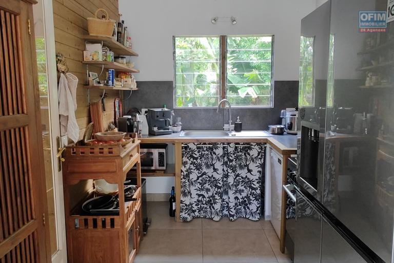 Magnifique maison bois de type F3+ plain pied, petite vue mer, bassins naturels, 470 m&sup2; de terrain