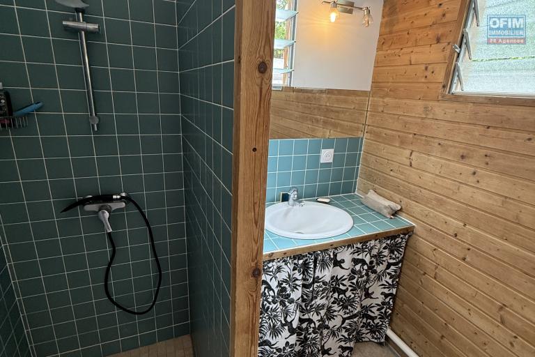 Magnifique maison bois de type F3+ plain pied, petite vue mer, bassins naturels, 470 m&sup2; de terrain