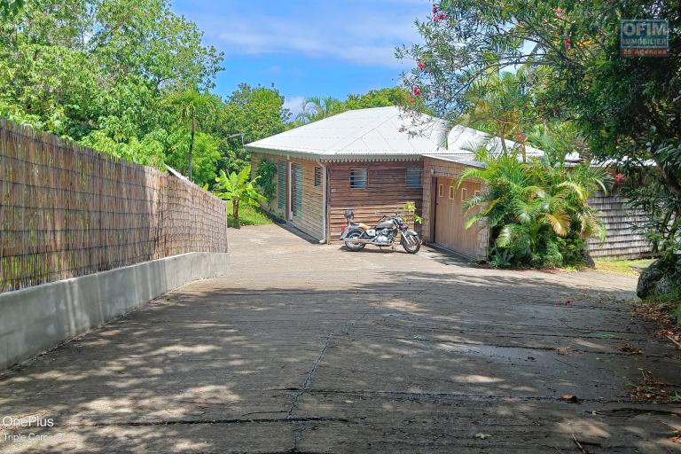 Magnifique maison bois de type F3+ plain pied, petite vue mer, bassins naturels, 470 m&sup2; de terrain