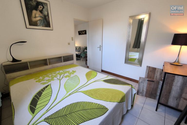 A LOUER APPARTEMENT F2 MEUBL&Eacute; A SAINT DENIS