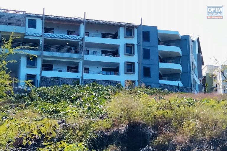 A louer appartement T2 récent à St Leu (secteur Roche Café)