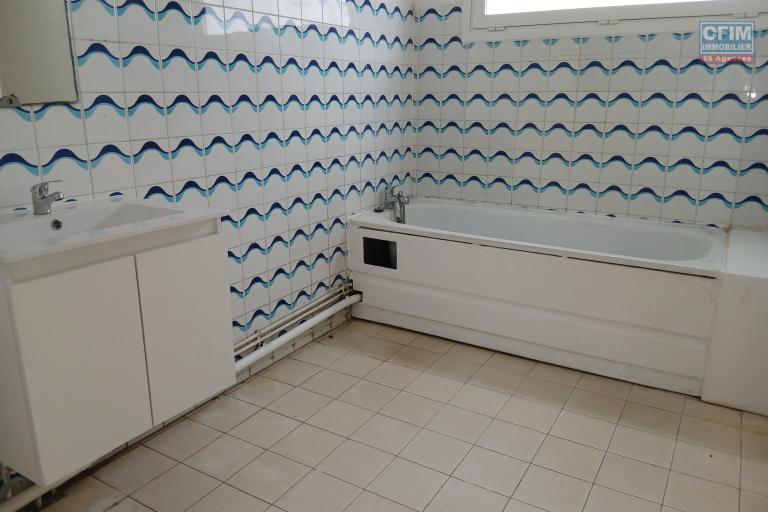 A louer appartement T3 sur le port