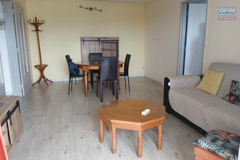 A louer appartement T2 meubl&eacute; sur le Port