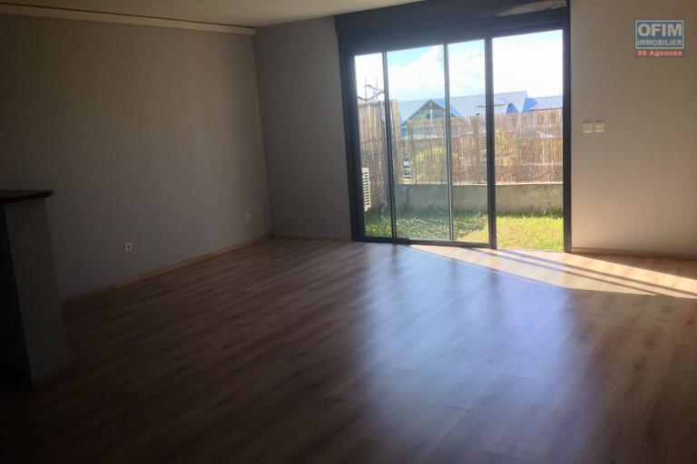 A LOUER - APPT T2 - SAINTE CLOTILDE