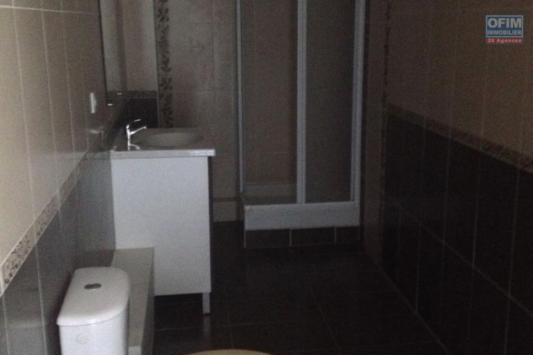 A LOUER - APPT T2 - SAINTE CLOTILDE