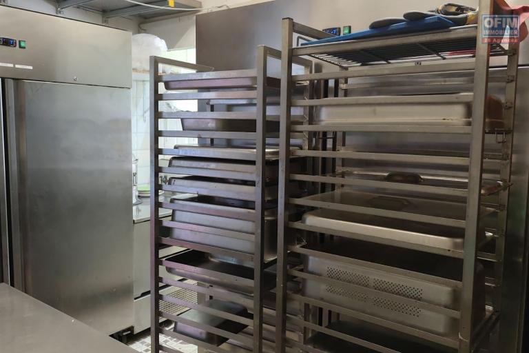 A SAISIR &ndash; Fonds de commerce Restaurant &laquo; Le Kara&iuml; de Fatima &raquo; &ndash; Saint-Paul (974)