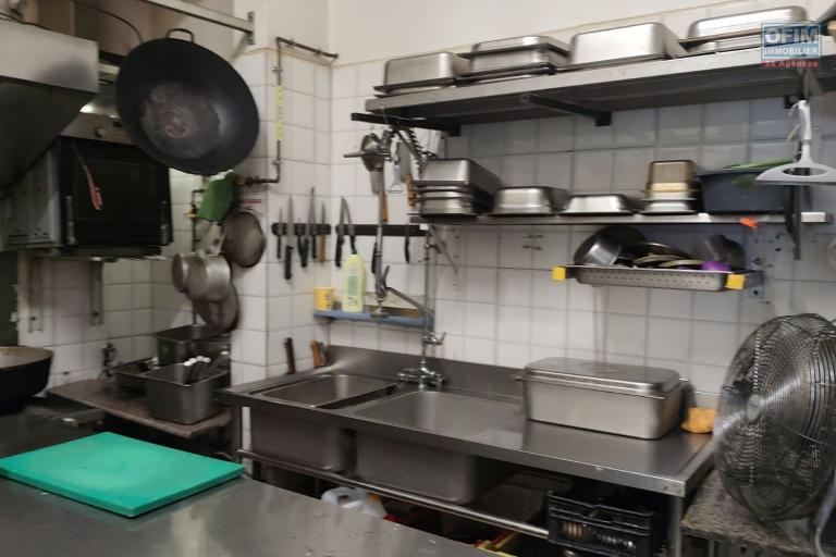 A SAISIR &ndash; Fonds de commerce Restaurant &laquo; Le Kara&iuml; de Fatima &raquo; &ndash; Saint-Paul (974)