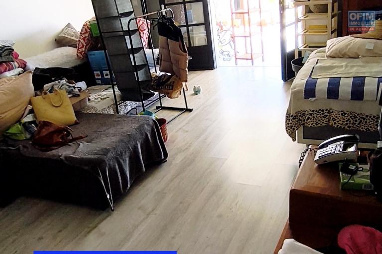 Grande Villa F5 proche du centre-ville, plain-pied avec vue mer et montagne