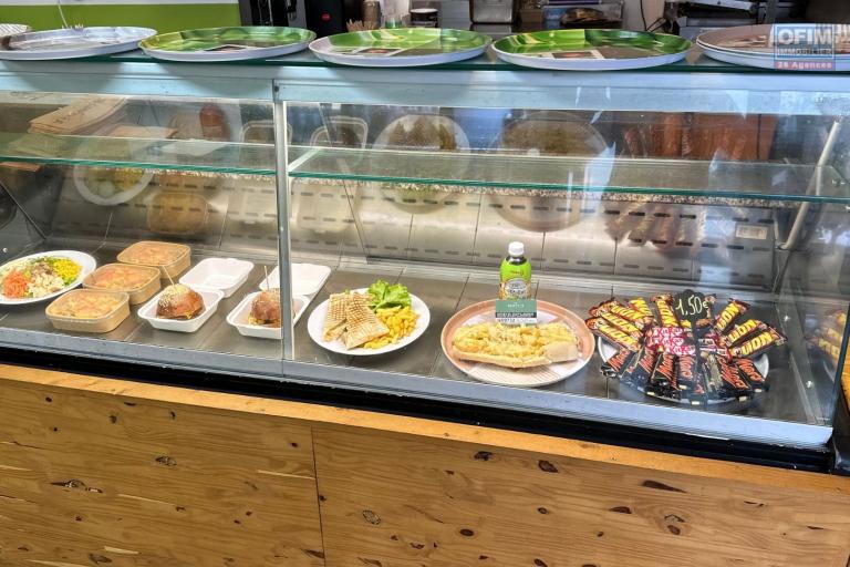 À VENDRE 49 500€ – Fonds de commerce SNACK « Le Berty’s » à Sainte-Marie (974)