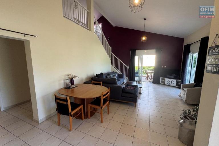 A vendre villa exceptionnelle d'environ 120 m² de type F5 quartier résidentiel très recherché le Tampon 12 éme