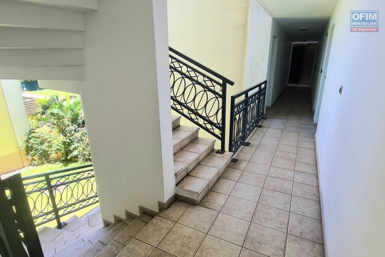 A louer bel appartement Résidence Martin pêcheur, 1 chambres, 1 place de parking, endroit calme et sécurisé