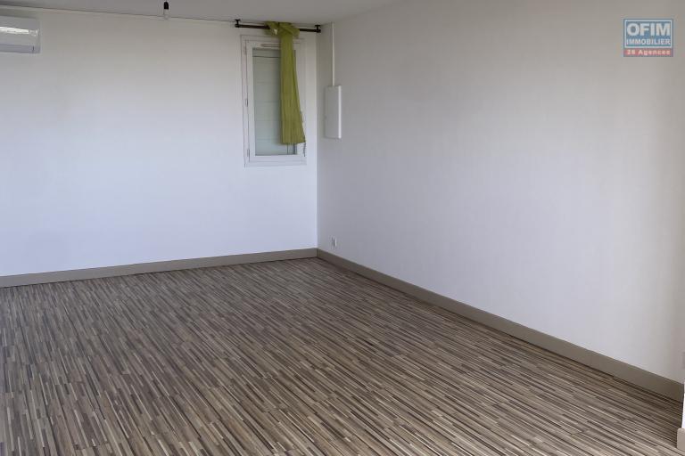 &Agrave; louer superbe appartement T3 &agrave; la trinit&eacute;