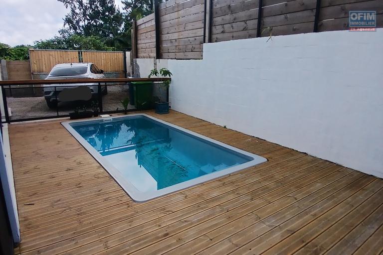 A LOUER Magnifique maison non meublée de type F4 avec PISCINE à SAINT-PAUL LE ...