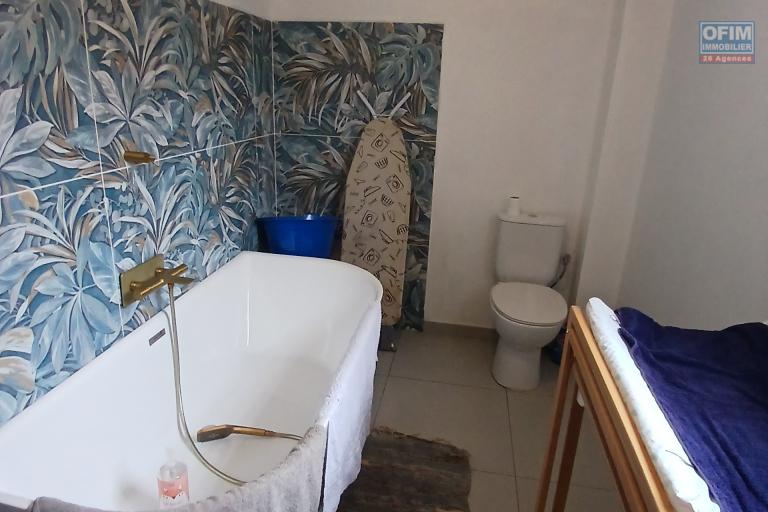 A LOUER Magnifique maison non meublée de type F4 avec PISCINE à SAINT-PAUL LE GUILLAUME