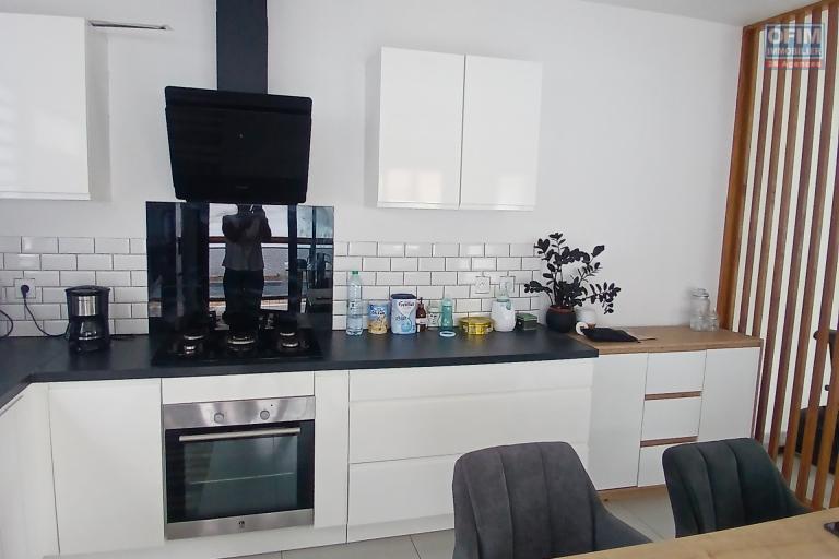 A LOUER Magnifique maison non meublée de type F4 avec PISCINE à SAINT-PAUL LE GUILLAUME