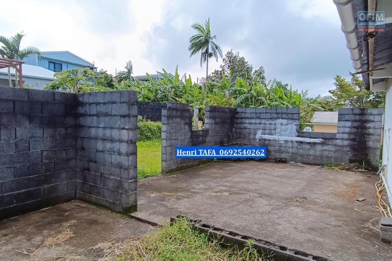 A vendre maison F3 de plain-pied de 85 m2 sur 623 m2 de terrain à Saint-Joseph