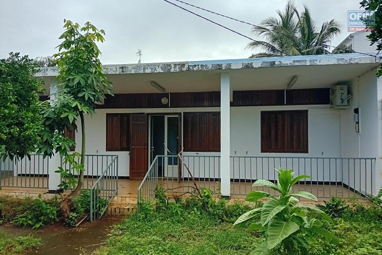 A VENDRE villa 3 chambres en ville de Saint-Paul