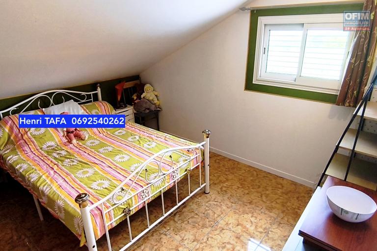 Villa F4 de 120 m2 avec vue mer et montagne en fond d'impasse