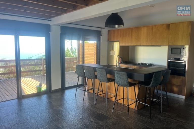 À louer – Belle villa F4 avec piscine – Quartier du Manirons