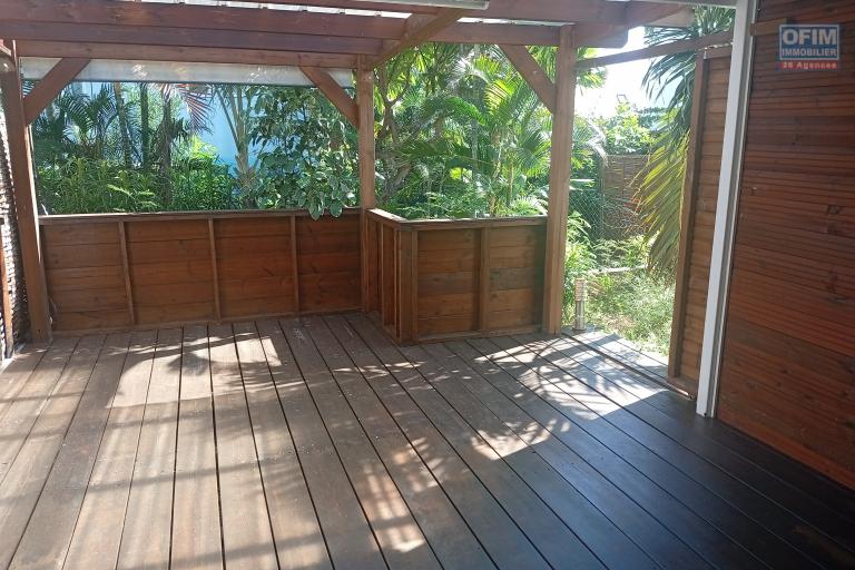 A LOUER APPARTEMENT T2 EN REZ DE JARDIN DE 60 M2 A LA SALINE LES BAINS