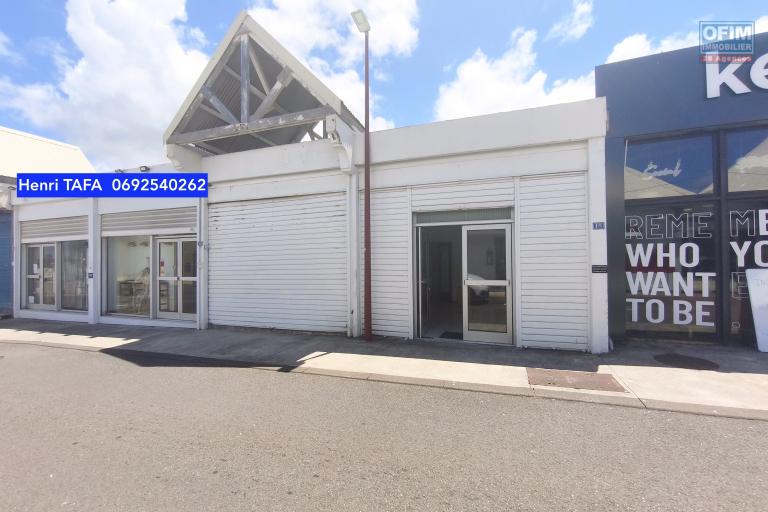 Local professionnel ou commercial St-Joseph centre