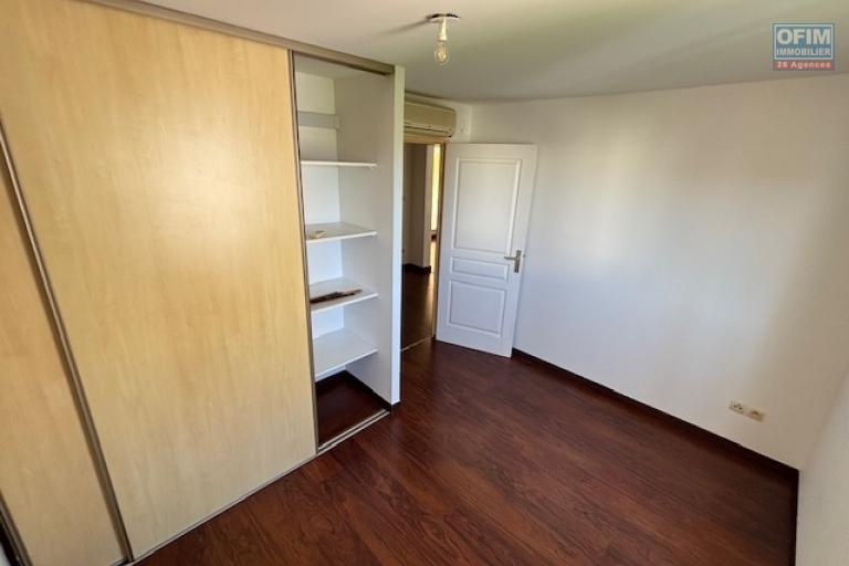 A vendre bel appartement T4/5 duplex à La rivière des pluies à STE MARIE.