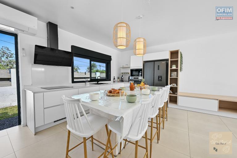 Villa Floé'A – Élégance contemporaine, piscine au sel et vue sur l’ouverture du cirque de Cilaos La Rivière Saint-Louis (525000€)