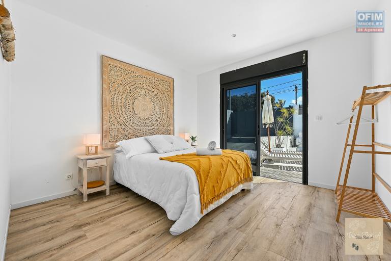 Villa Floé'A – Élégance contemporaine, piscine au sel et vue sur l’ouverture du cirque de Cilaos La Rivière Saint-Louis (525000€)