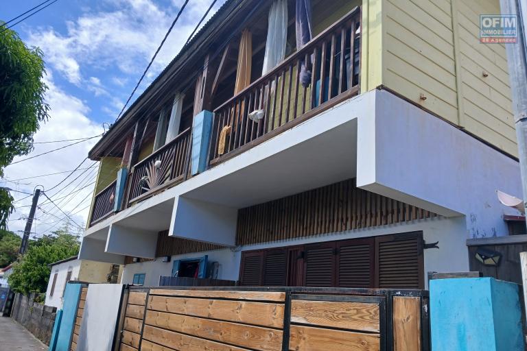 Complex immobiier Proche de la plage &agrave; Terre sainte