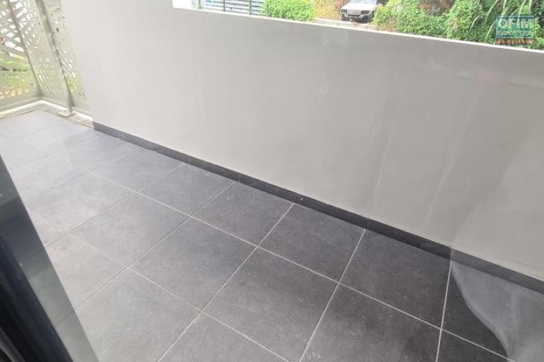 A louer grand studios neuf pour ETUDIANT &agrave; la porte de l'universit&eacute;