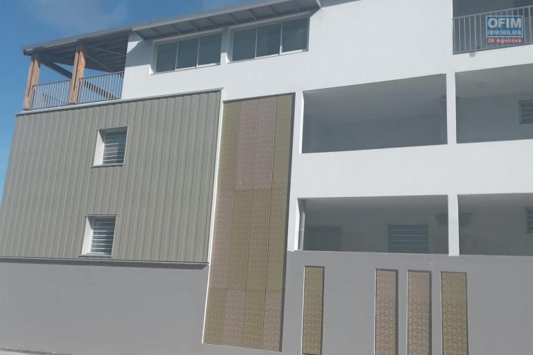 Appartement 2 chambres à louer plateau caillou SAINT-PAUL