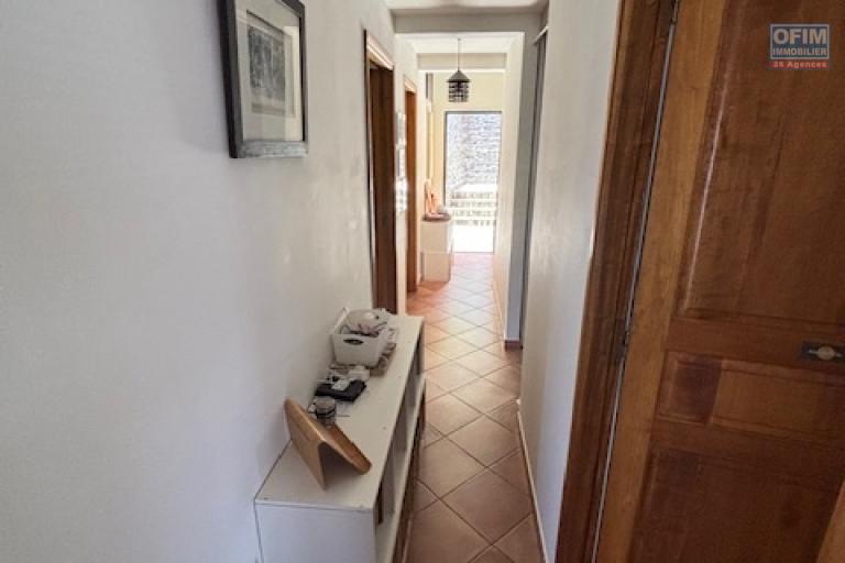 Maison T5 &agrave; vendre &agrave; la Montagne au calme d'une impasse