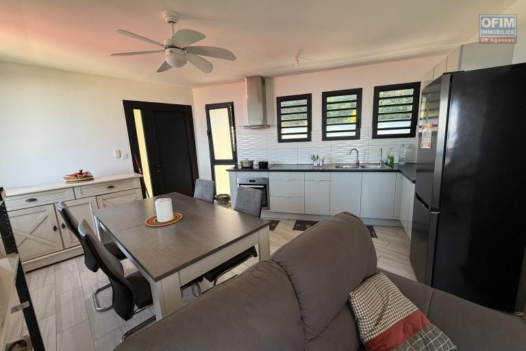 Bel appartement T3 en RDC avec magnifique vue mer et montagne proche centre ville