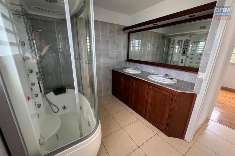 A louer magnifique villa de type F5 la Plaine des cafres 22 &eacute;me