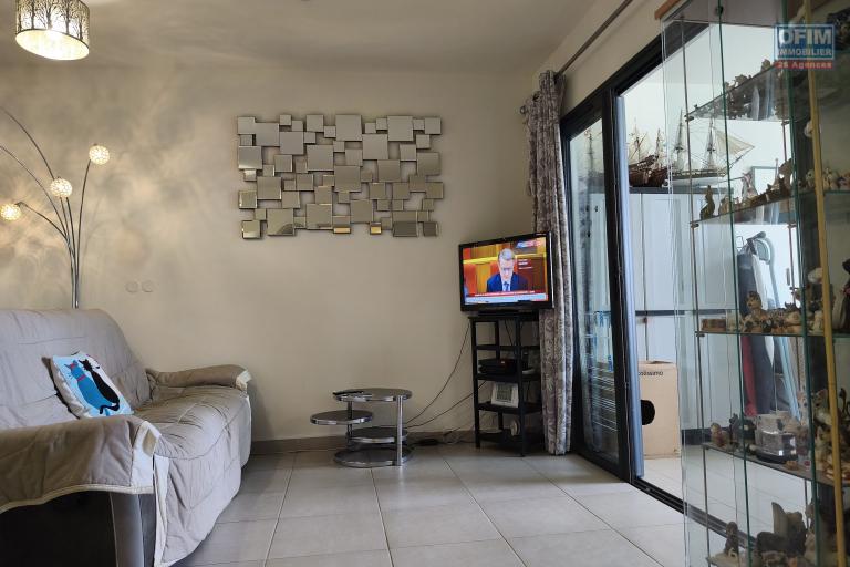 A vendre appartement T3  de 70,60  m2 avec varangue -R&eacute;sidence r&eacute;cente centre ville de  LA POSSESSION