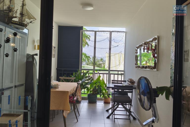 A vendre appartement T3  de 81  m2 avec varangue -R&eacute;sidence r&eacute;cente centre ville de  LA POSSESSION