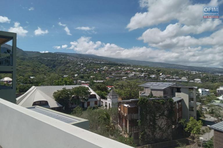 A LOUER appartement T4 A LA POSSESION