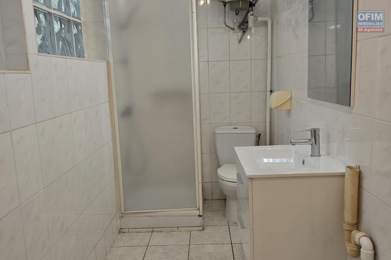 A louer Appt F3 de 70 m² à proximité direct du centre ville de Saint-André