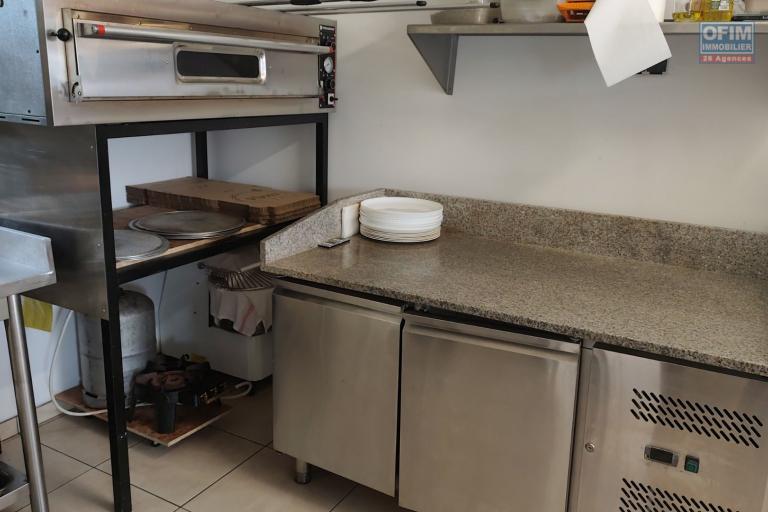  A vendre Fonds de commerce Restaurant - Pizzeria - Bar  Le POMODORO au centre ville du Tampon &agrave; 120 000&euro;