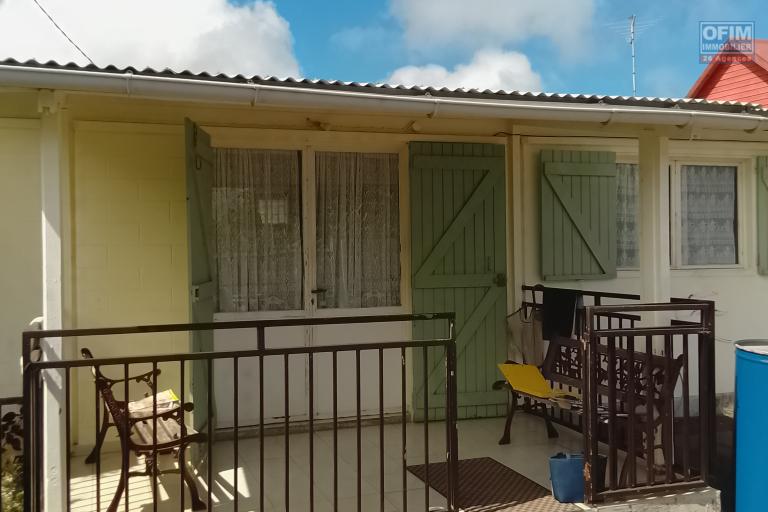 Case Bourbon bois à rénover