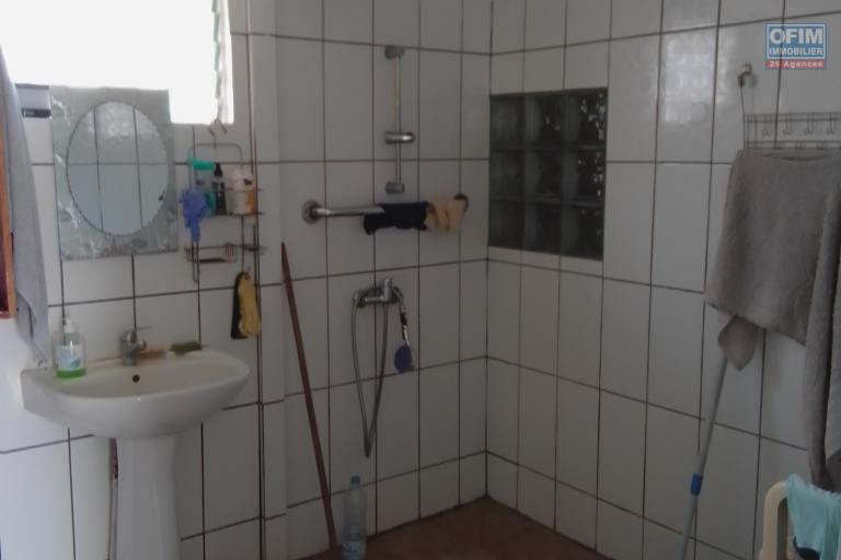 Case Bourbon bois &agrave; r&eacute;nover