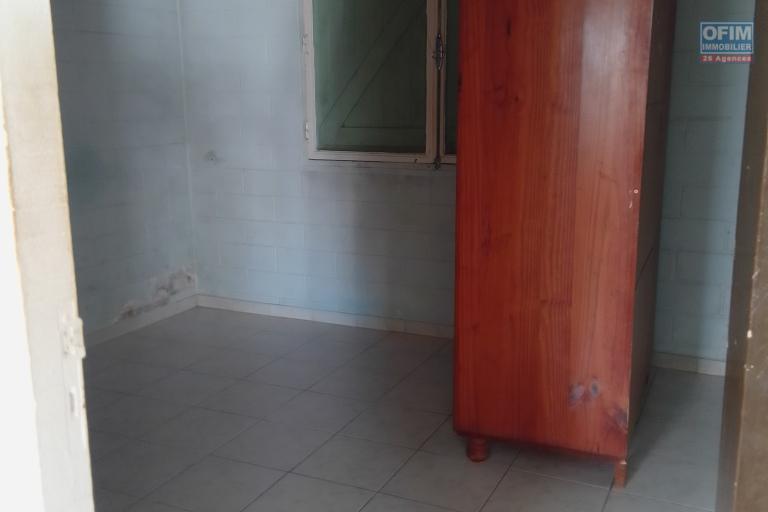 Case Bourbon bois &agrave; r&eacute;nover